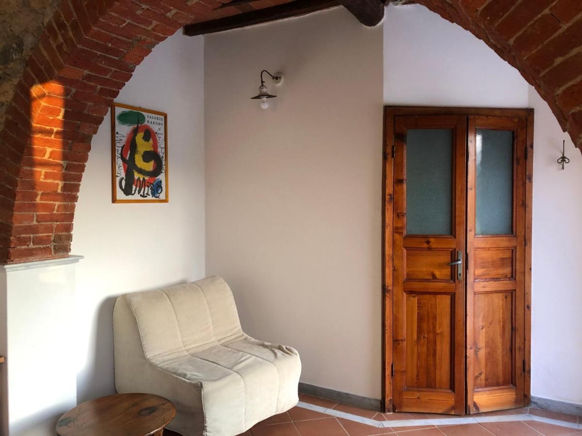 Galleria Ars Apua Bed and Breakfast Καρράρα Εξωτερικό φωτογραφία